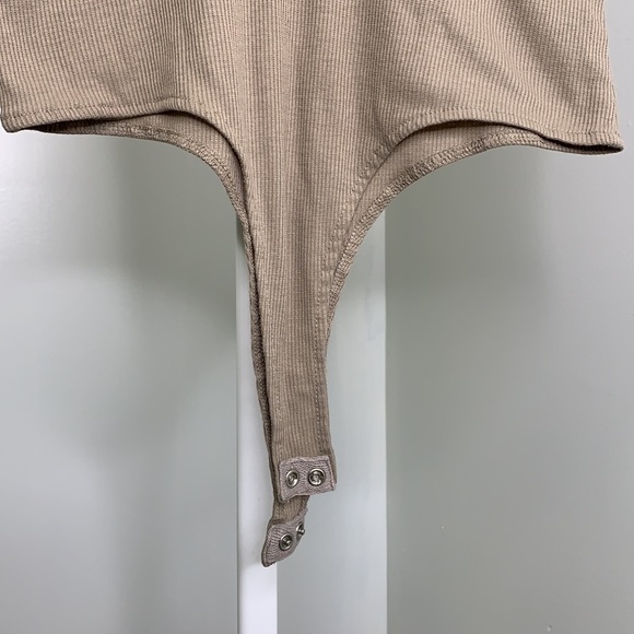 Urban Planet Tan Low Back Ribbed Tank Bodysuit - Picture 5 of 6